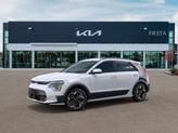 Thumbnail of 2025 White Kia Niro EV
