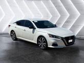 Photo of 2020 White Nissan Altima