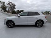 Thumbnail of 2021 Glacier White Metallic Audi Q5