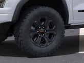 Thumbnail of 2025 Summit White GMC Canyon