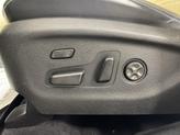 Thumbnail of 2016 Snow White Pearl Kia Sorento