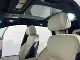 Thumbnail of 2016 Snow White Pearl Kia Sorento