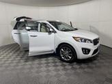 Thumbnail of 2016 Snow White Pearl Kia Sorento
