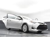 Thumbnail of 2018 Gray Toyota Corolla