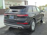Thumbnail of 2025 Infinite Black Metallic Clearcoat Lincoln Corsair