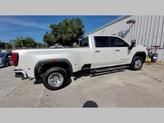 Thumbnail of 2024 White Frost Tricoat GMC Sierra 3500