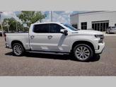 Thumbnail of 2022 Iridescent Pearl Tricoat Chevrolet Silverado 1500