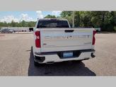Thumbnail of 2022 Iridescent Pearl Tricoat Chevrolet Silverado 1500