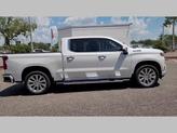 Thumbnail of 2022 Iridescent Pearl Tricoat Chevrolet Silverado 1500