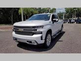Thumbnail of 2022 Iridescent Pearl Tricoat Chevrolet Silverado 1500