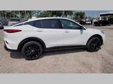 Thumbnail of 2025 Summit White Buick Envista