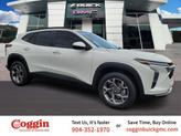 Photo of 2025 Summit White Chevrolet Trax