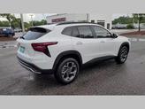 Thumbnail of 2025 Summit White Chevrolet Trax