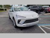 Thumbnail of 2025 White Frost Tricoat Buick Envista
