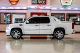 Thumbnail of 2011 White Diamond Tricoat Cadillac Escalade EXT