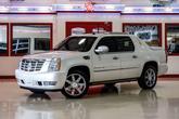 Thumbnail of 2011 White Diamond Tricoat Cadillac Escalade EXT