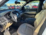 Thumbnail of 2017 Oxford White Ford Explorer