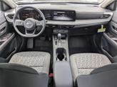 Thumbnail of 2025 2t Gun Red Roof Nissan Kicks