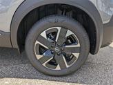 Thumbnail of 2025 2t Gun Red Roof Nissan Kicks