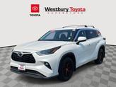 Thumbnail of 2021 Blizzard Pearl Toyota Highlander
