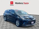 Photo of 2022 Midnight Black Metallic Toyota Sienna