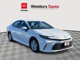 Photo of 2025 Ice Cap Toyota Camry