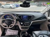 Thumbnail of 2019 Granite Crystal Metallic Clearcoat Chrysler Pacifica