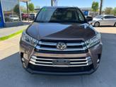 Thumbnail of 2017 Toasted Walnut Pearl Toyota Highlander