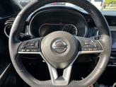 Thumbnail of 2019 Brilliant Silver Nissan Kicks