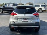 Thumbnail of 2019 Brilliant Silver Nissan Kicks