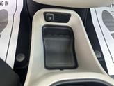 Thumbnail of 2023 Bright White Clearcoat Chrysler Pacifica