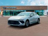 Photo of 2025 Silver Hyundai SONATA Hybrid