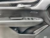 Thumbnail of 2021 Crystal White Tricoat Cadillac XT5