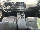 Thumbnail of 2025 Brilliant Silver Metallic Nissan Pathfinder