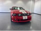 Photo of 2006 Red Ford Mustang