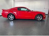 Thumbnail of 2006 Red Ford Mustang