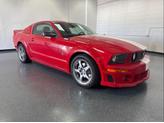 Thumbnail of 2006 Red Ford Mustang