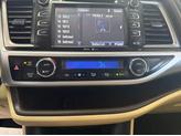 Thumbnail of 2015 Predawn Gray Mica Toyota Highlander