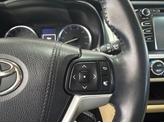 Thumbnail of 2015 Predawn Gray Mica Toyota Highlander