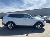 Thumbnail of 2020 Snow White Pearl Kia Telluride