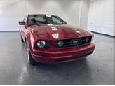 Photo of 2006 Red Ford Mustang