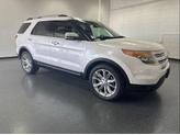 Thumbnail of 2015 White Platinum Metallic Tri-Coat Ford Explorer
