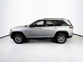 Thumbnail of 2022 Silver Zynith Jeep Grand Cherokee