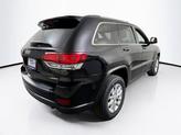 Thumbnail of 2021 Diamond Black Crystal Pearlcoat Jeep Grand Cherokee