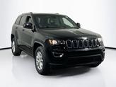 Thumbnail of 2021 Diamond Black Crystal Pearlcoat Jeep Grand Cherokee