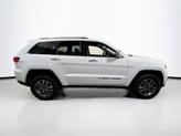 Thumbnail of 2022 Bright White Clearcoat Jeep Grand Cherokee