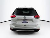 Thumbnail of 2019 Pearl White Tricoat Nissan Rogue