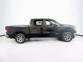 Thumbnail of 2022 Diamond Black Crystal Pearlcoat RAM 1500