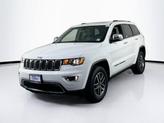 Photo of 2022 Bright White Clearcoat Jeep Grand Cherokee