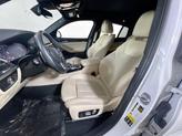 Thumbnail of 2022 Mineral White Metallic BMW X4